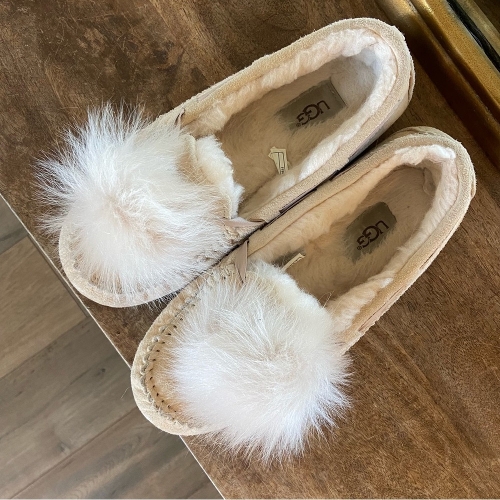 UGG cream Neutral Dakota Pom Pom Moccasin slipper 6